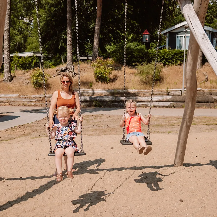 Campingplatz mit Indoor-Spielplatz und Hallenbad 32