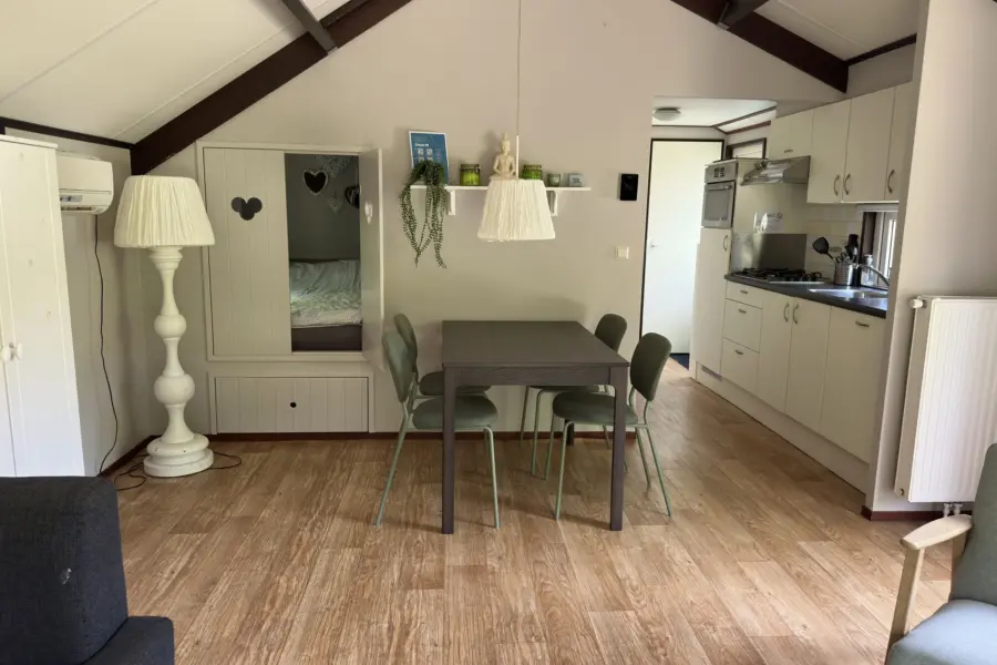 Bungalowpark Veluwe Häuschen 98 75